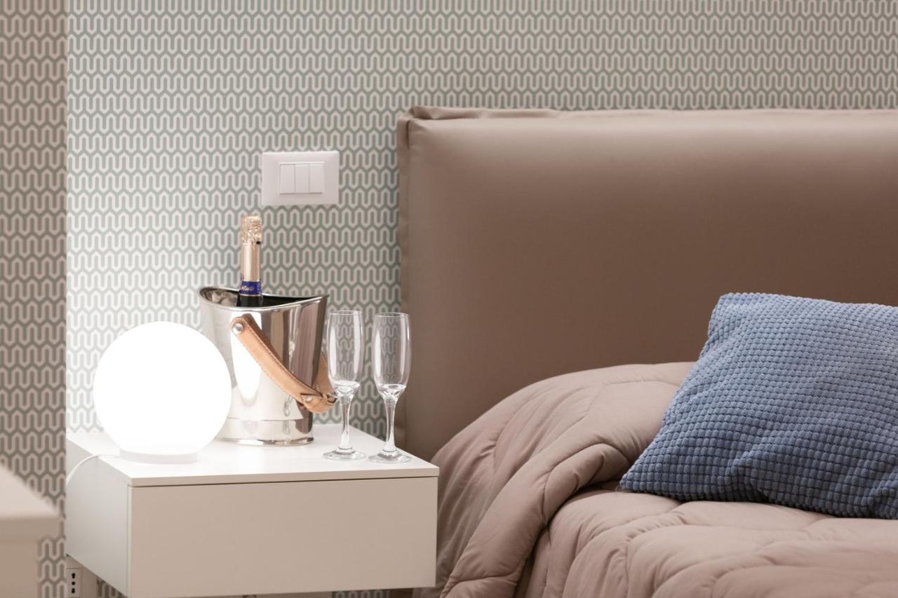 Residenza Alma Aparthotel Riccione Ngoại thất bức ảnh